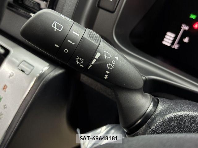 Toyota HIACE WAGON 2026-04 6671767-18