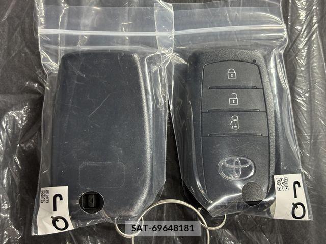 Toyota HIACE WAGON 2026-04 6671767-8