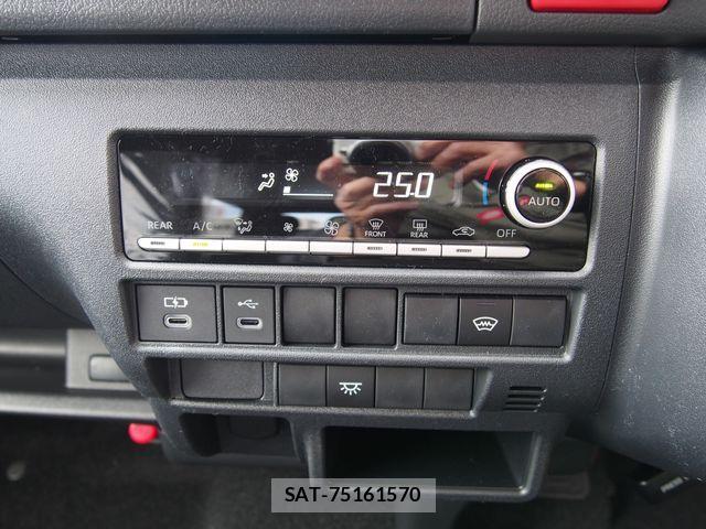 Toyota HIACE WAGON 2026-04 6671774-16