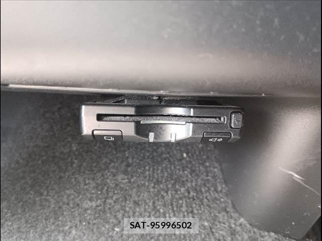 Toyota HIACE WAGON 2015-02 6676216-15