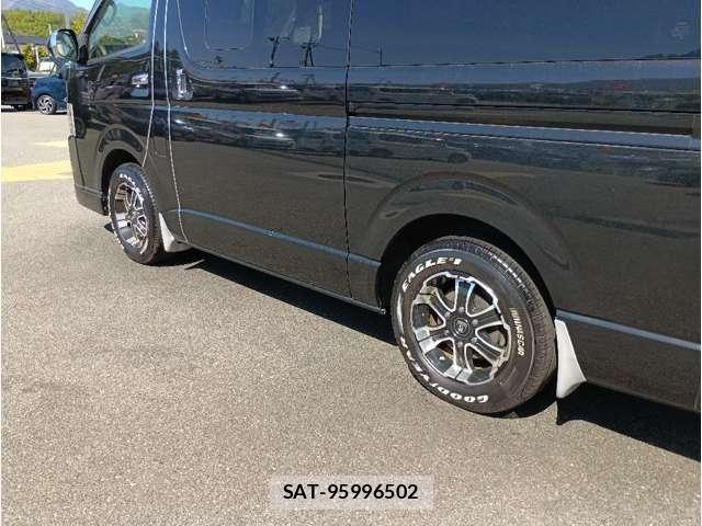 Toyota HIACE WAGON 2015-02 6676216-23