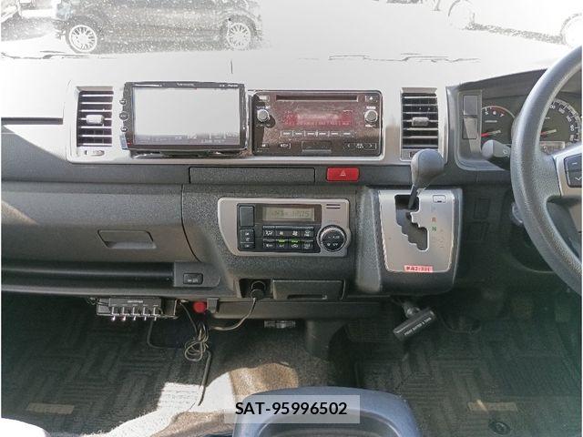 Toyota HIACE WAGON 2015-02 6676216-5