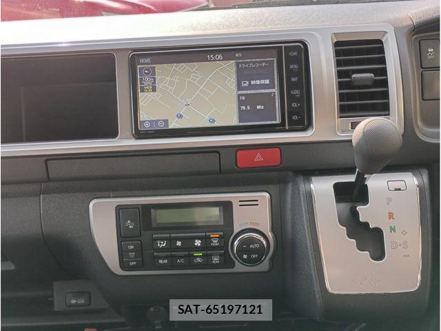 Toyota HIACE WAGON 2020-03 6676215-10