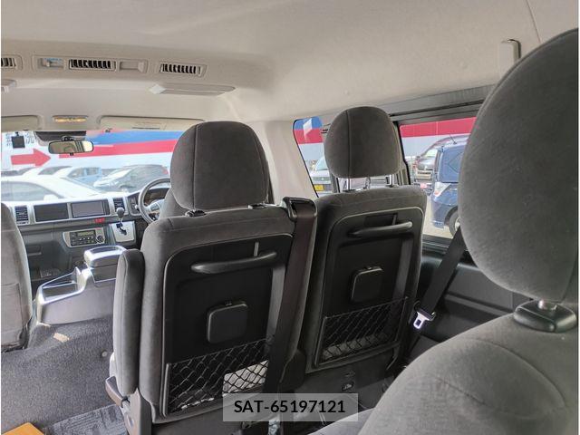 Toyota HIACE WAGON 2020-03 6676215-15