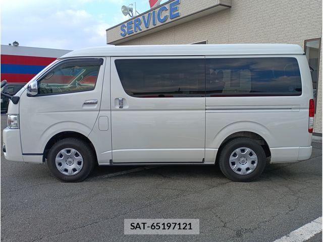 Toyota HIACE WAGON 2020-03 6676215-3