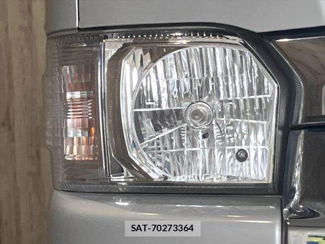 Toyota HIACE WAGON 2017-07 6682684-17