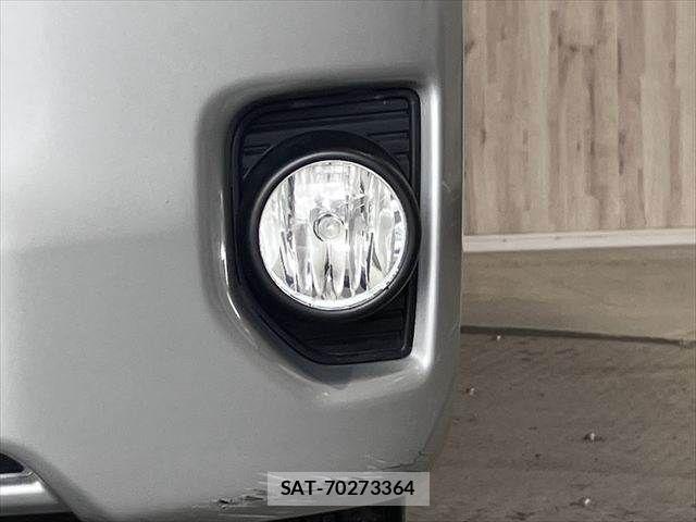 Toyota HIACE WAGON 2017-07 6682684-18