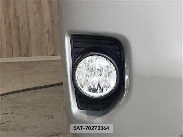 Toyota HIACE WAGON 2017-07 6682684-19