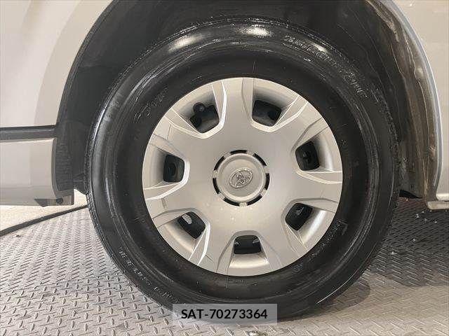 Toyota HIACE WAGON 2017-07 6682684-22