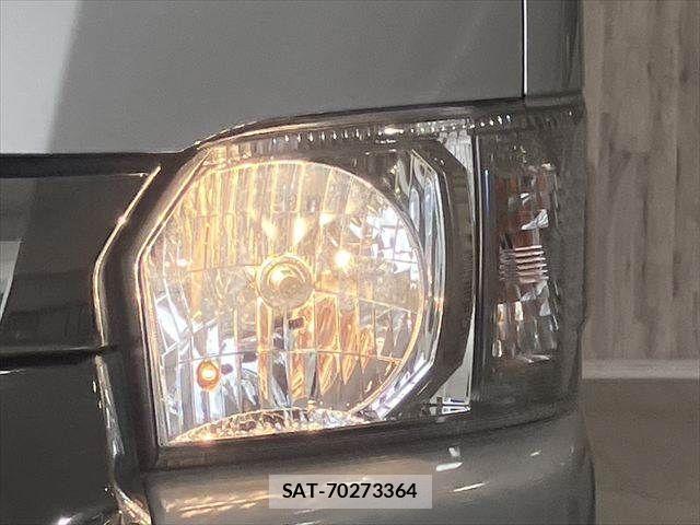 Toyota HIACE WAGON 2017-07 6682684-8