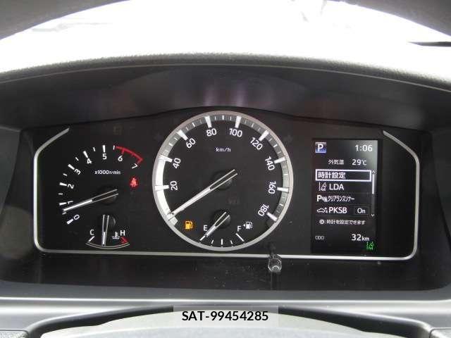 Toyota HIACE WAGON 2026-04 6716254-3