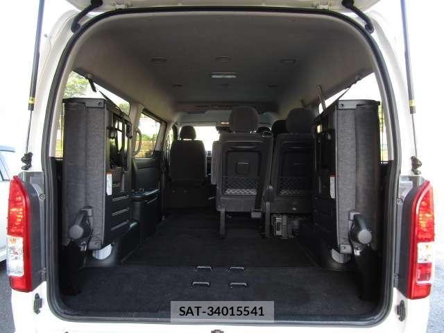 Toyota HIACE WAGON 2018-11 6716264-18