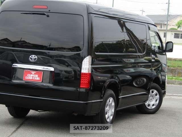 Toyota HIACE WAGON 2021-02 6716256-24