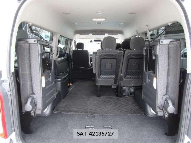 Toyota HIACE WAGON 2021-12 6716262-18