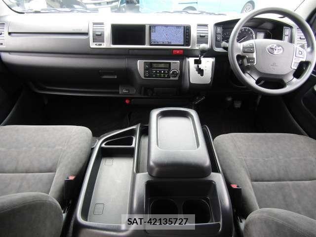 Toyota HIACE WAGON 2021-12 6716262-2