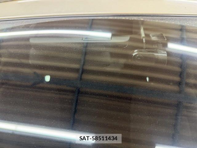 Toyota HIACE WAGON 2020-02 6751832-25
