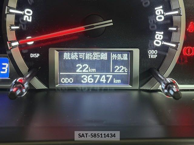 Toyota HIACE WAGON 2020-02 6751832-28