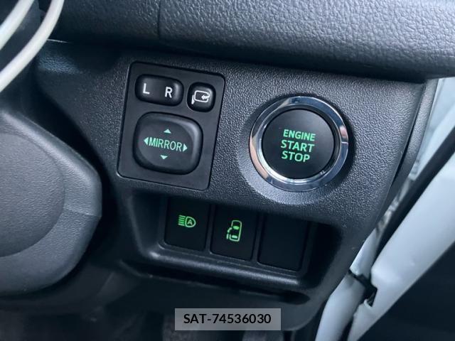 Toyota HIACE WAGON 2025-09 6815230-10