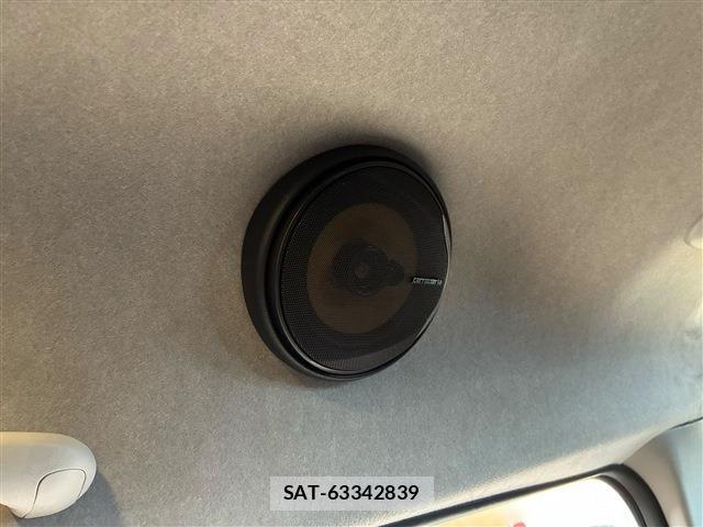 Toyota HIACE WAGON 2013-10 6815236-25