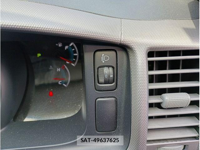 Toyota HIACE WAGON 2012-03 6906098-9