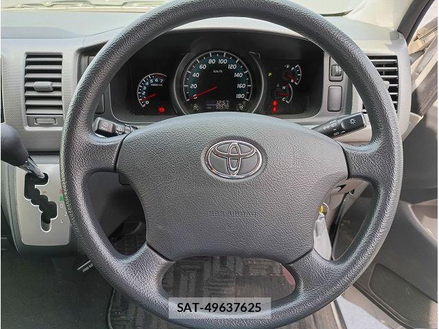 Toyota HIACE WAGON 2012-03 6906098-11