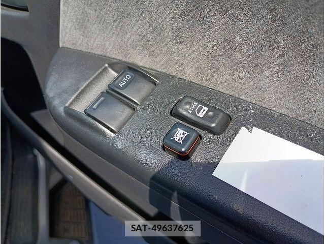 Toyota HIACE WAGON 2012-03 6906098-12