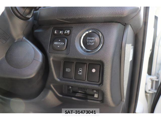 Toyota HIACE WAGON 2022-04 6906090-21