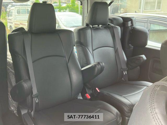Toyota HIACE WAGON 2023-07 7020583-14
