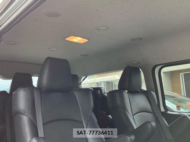 Toyota HIACE WAGON 2023-07 7020583-23
