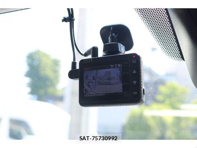 Toyota HIACE WAGON 2021-01 7020578-16