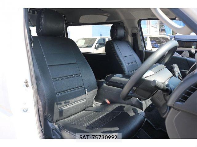 Toyota HIACE WAGON 2021-01 7020578-3