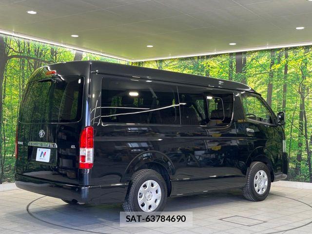Toyota HIACE WAGON 2025-07 7058792-18