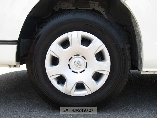 Toyota HIACE WAGON 2023-10 7058796-16