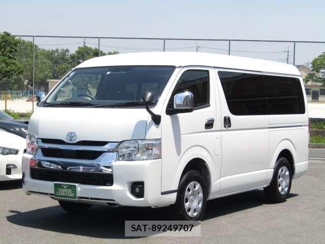 Toyota HIACE WAGON 2023-10 7058796-20