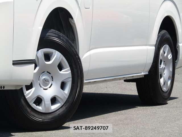 Toyota HIACE WAGON 2023-10 7058796-24