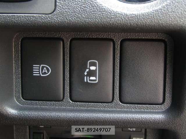 Toyota HIACE WAGON 2023-10 7058796-6