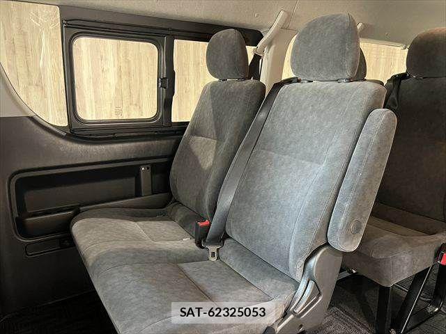 Toyota HIACE WAGON 2014-12 7058795-22