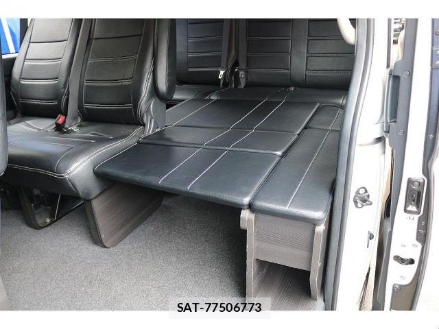 Toyota HIACE WAGON 2022-01 7058787-11
