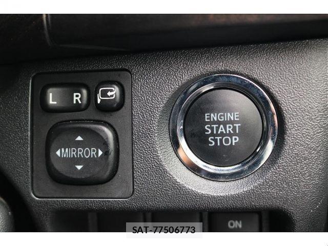 Toyota HIACE WAGON 2022-01 7058787-17