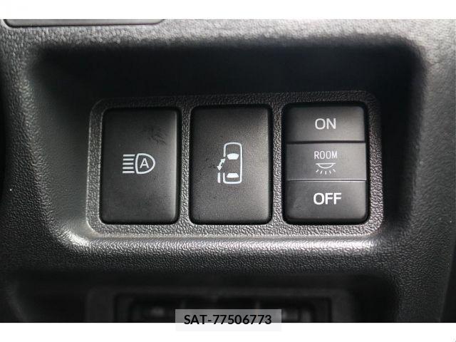 Toyota HIACE WAGON 2022-01 7058787-18