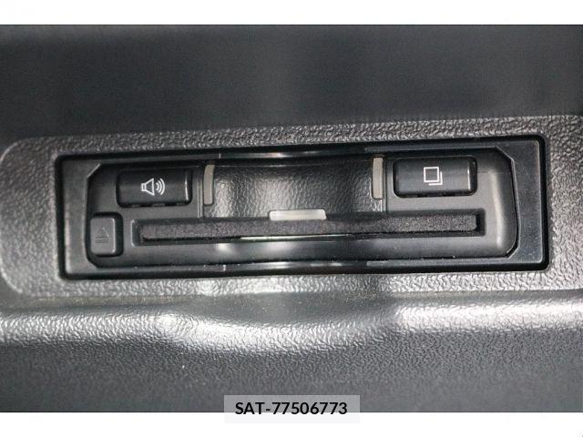 Toyota HIACE WAGON 2022-01 7058787-19