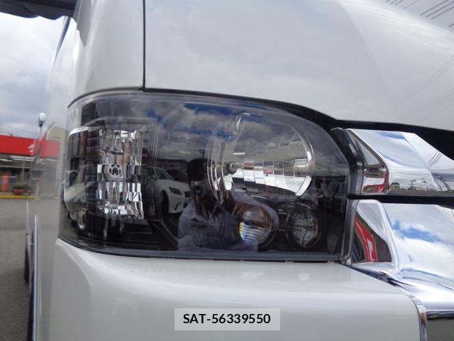 Toyota HIACE WAGON 2024-09 7058798-12