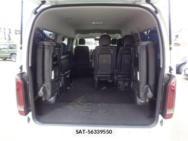 Toyota HIACE WAGON 2024-09 7058798-18