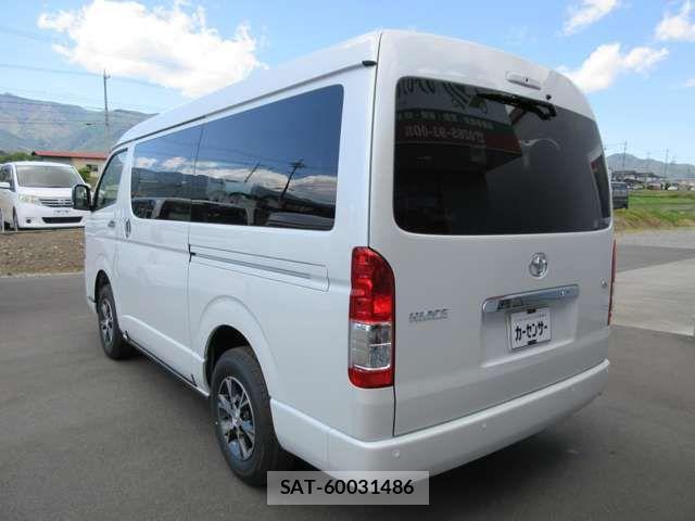 Toyota HIACE WAGON 2026-04 7058790-6