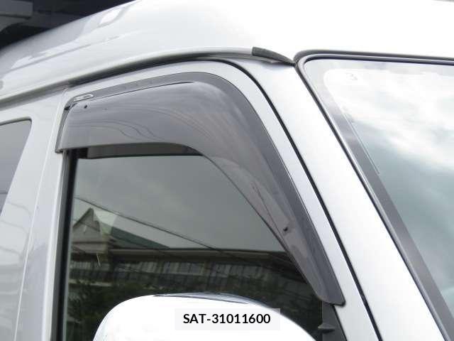 Toyota HIACE WAGON 2017-03 7219424-26