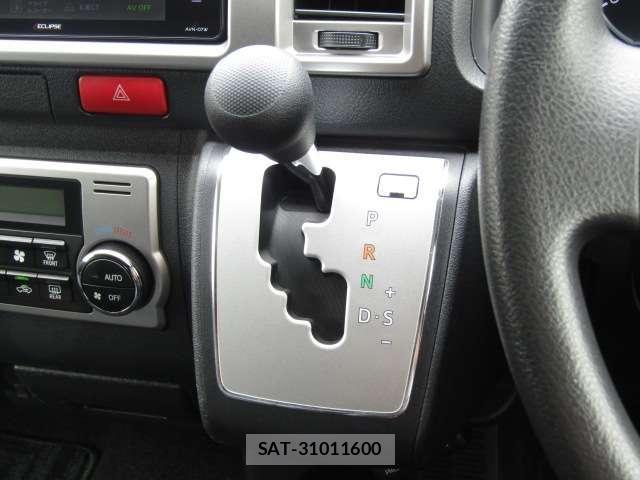 Toyota HIACE WAGON 2017-03 7219424-8