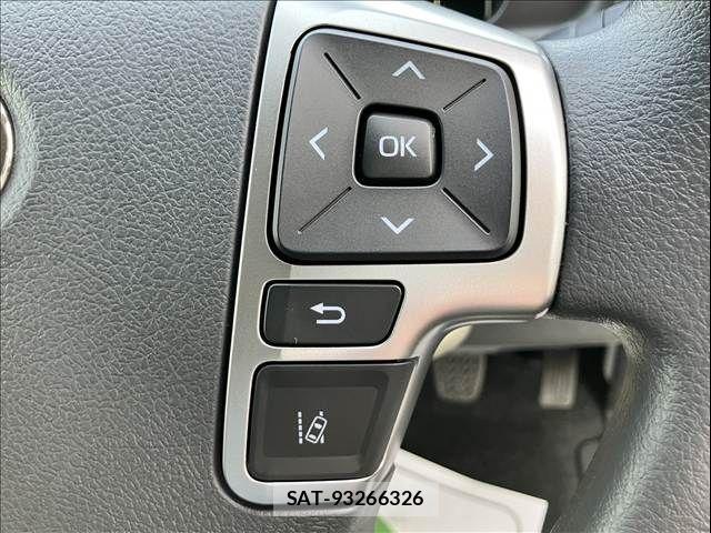 Toyota HIACE WAGON 2025-04 7219426-17