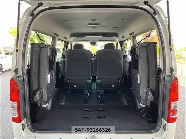 Toyota HIACE WAGON 2025-04 7219426-19