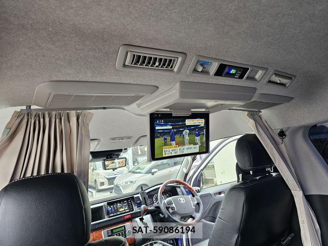 Toyota HIACE WAGON 2023-01 7219425-12