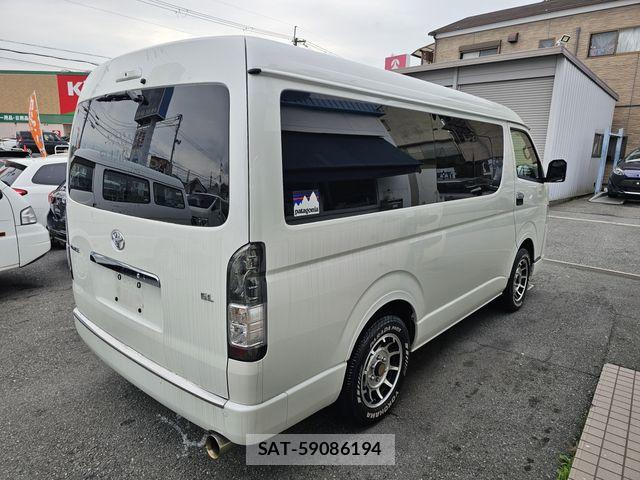 Toyota HIACE WAGON 2023-01 7219425-2